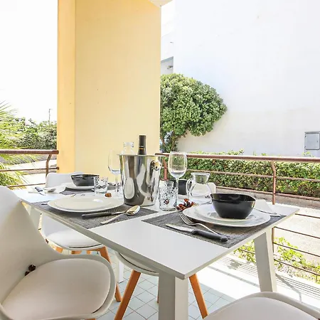 Awesome In Isca Marina With Kitchenette Badolato Marina