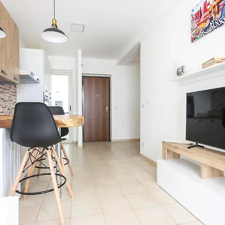 Awesome In Isca Marina With Kitchenette