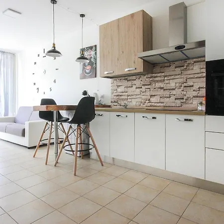 Awesome In Isca Marina With Kitchenette